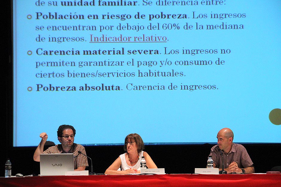 Escuela de Verano 2015, mesa La pobreza laboral