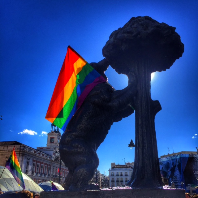 Orgullo LGTBI: nadie puede decretar sobre los sentimientos